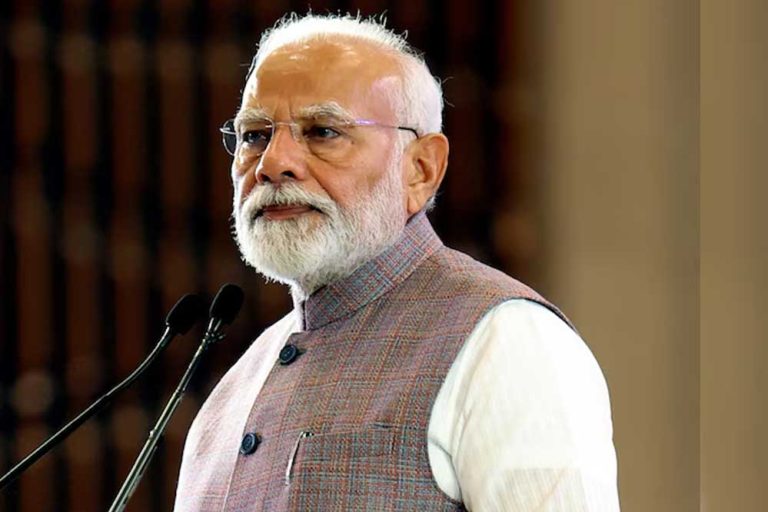किसान भी मोदी के साथ US टैरिफ के खिलाफ जंग में, ट्रंप पर सीधा वार