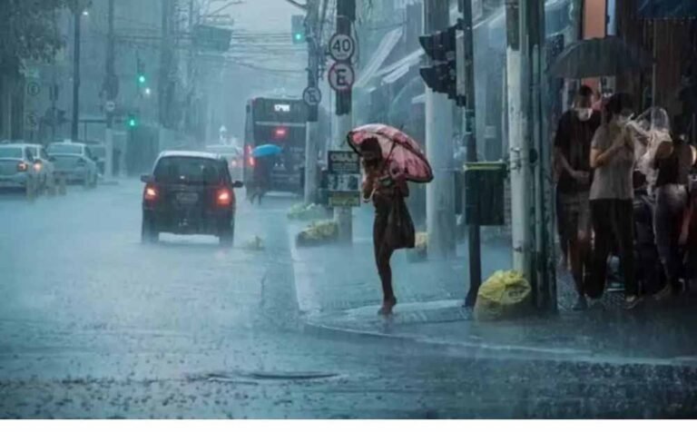 सावधान! मॉनसून ने लिया खतरनाक रूप, बारिश के आसार बढ़े