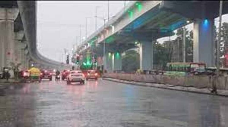 मध्य प्रदेश में मौसम का कहर, 15 जिलों में जोरदार बारिश की चेतावनी