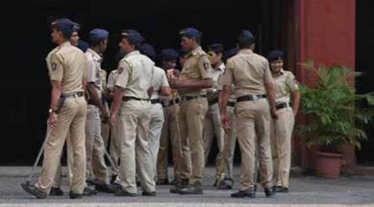 दरोगा जी की गश्त बनी मुसीबत, पूरे थाने की टीम 20 घंटे रही परेशान