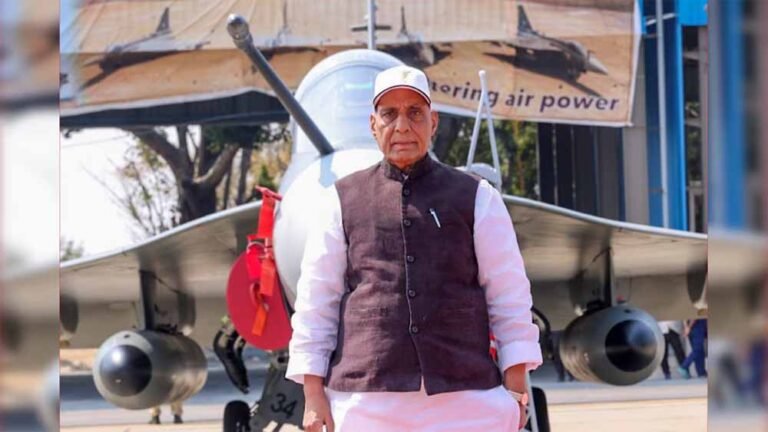 महू आर्मी वार कॉलेज में बोले राजनाथ सिंह – जल, थल, वायु सेना का हर जवान सीखेगा ड्रोन तकनीक