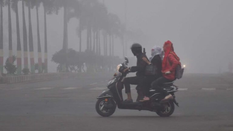 डरावनी मौसम भविष्यवाणी: भारत में पड़ने वाली है हाड़ कंपाने वाली सर्दी