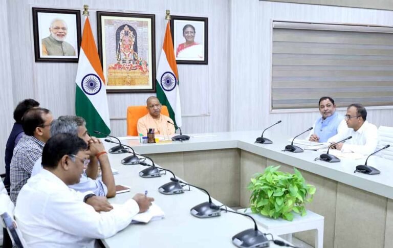 मुख्यमंत्री का निर्देश, यात्री सुरक्षा, सुविधा और राजस्व वृद्धि पर विभाग करे हरसंभव प्रयास