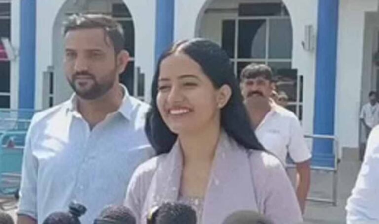 छात्रसंघ चुनाव की उठाई मांग, जॉस्लिन नंदिता चौधरी ने महिलाओं को राजनीति में सक्रिय होने की दी अपील