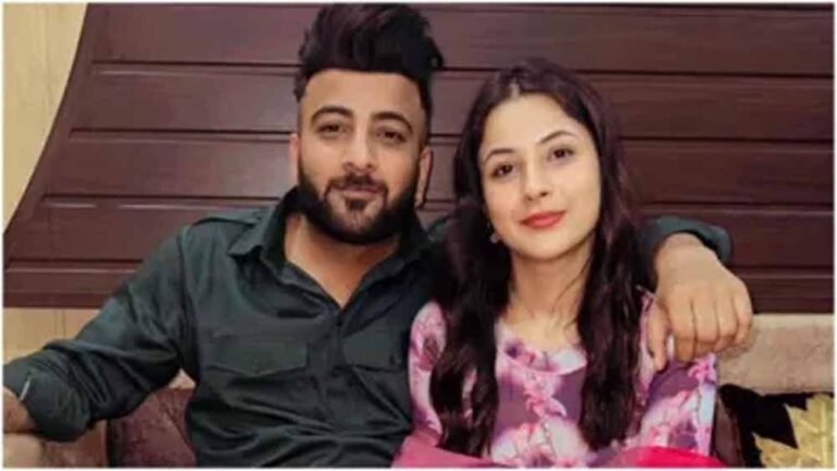 फरहाना को थप्पड़ मारने वाली घटना पर शहबाज बोले, सोशल मीडिया पर शहनाज गिल का जिक्र छाया