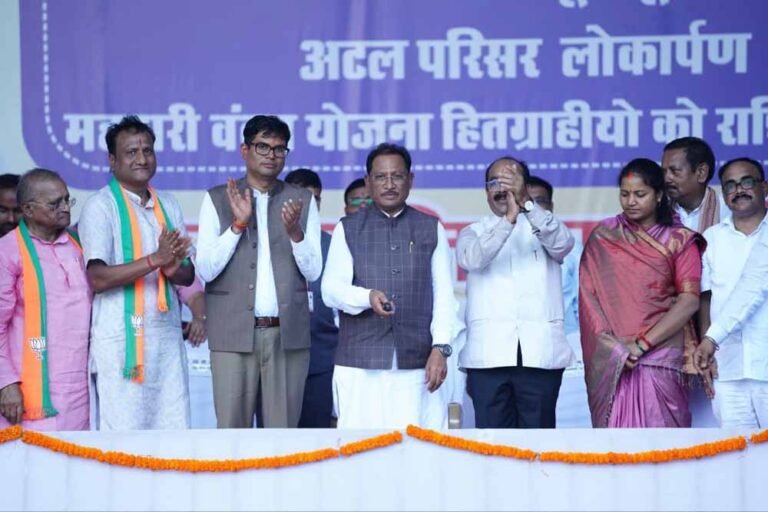 महतारी वंदन योजना: माताओं और बहनों के सम्मान से चमकेगा छत्तीसगढ़ : सीएम साय