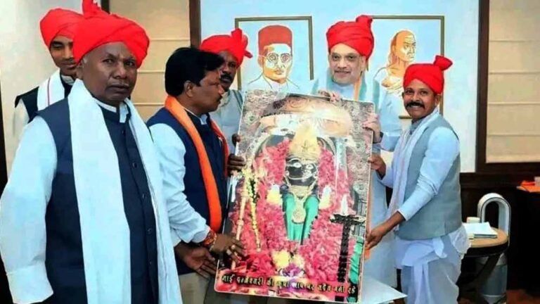 गृह मंत्री अमित शाह को मिला औपचारिक निमंत्रण, सम्मान स्वरूप भेंट हुई मां दंतेश्वरी की प्रतिमा