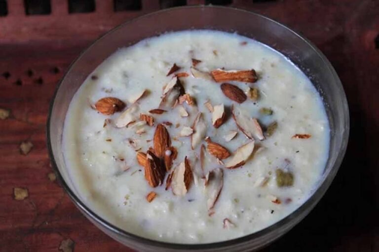 जानें कैसे बनाएं घर पर झटपट पनीर की खीर