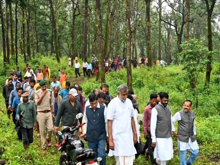 मायका सूना: 32 नदियों का निरीक्षण करने गए मंत्री प्रहलाद पटेल को केवल 7 में पानी मिला