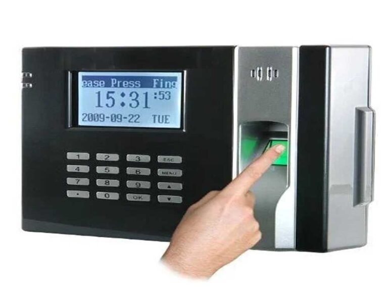 कलेक्टर का सख्त आदेश: छिंदवाड़ा में ई-अटेंडेंस में लापरवाही बर्दाश्त नहीं, शिक्षक होंगे जिम्मेदार