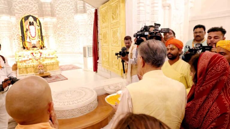 रामलला की शरण में मॉरीशस सरकार, प्रधानमंत्री डॉ. नवीन चंद्र रामगुलाम का भव्य स्वागत