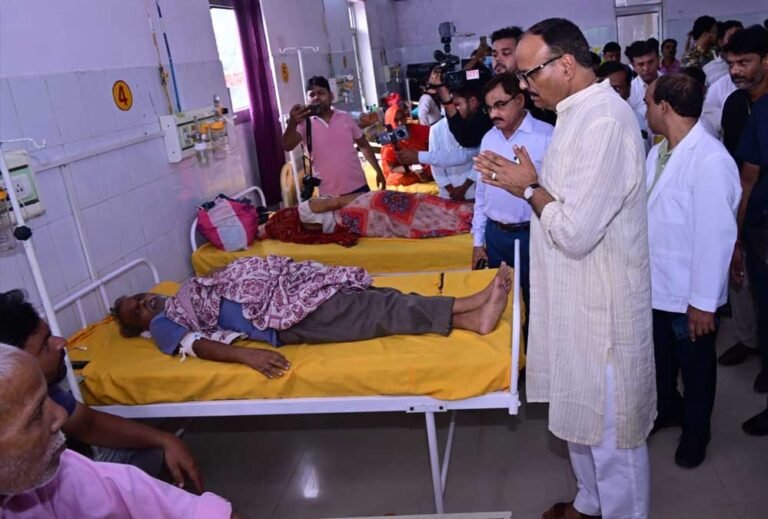 महिलाओं, बच्चों सहित समाज के हर वर्ग को उपचार मुहैया कराना प्राथमिकता: ब्रजेश पाठक