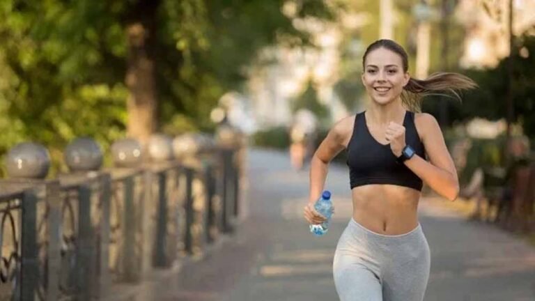 रोज सुबह सिर्फ 5 मिनट, पेट हो जाए पतला और हेल्थ में बढ़ेगा सुधार—Gym की जरूरत नहीं