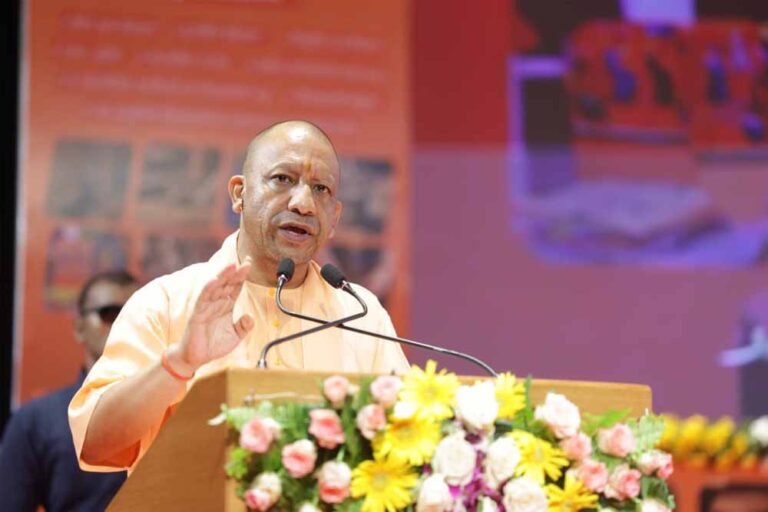 राजधानी के इंदिरा गांधी प्रतिष्ठान में तीन दिवसीय विश्वकर्मा एक्सपो-2025 का मुख्यमंत्री ने किया शुभारंभ