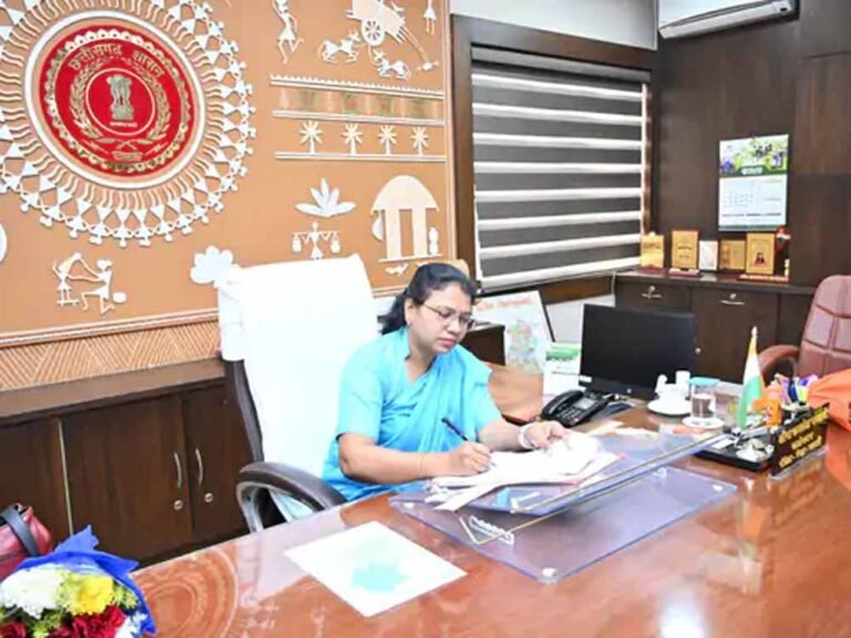 गौरेला-पेण्ड्रा-मरवाही में ‘मोर गाँव मोर पानी’ अभियान को गति देने के निर्देश