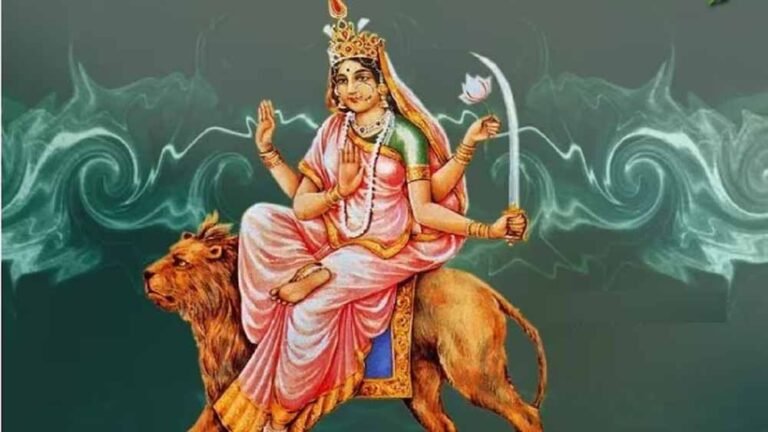 छठे दिन की पूजा: मां कात्यायनी को अर्पित करें प्रिय भोग व पुष्प, जानें संपूर्ण विधि