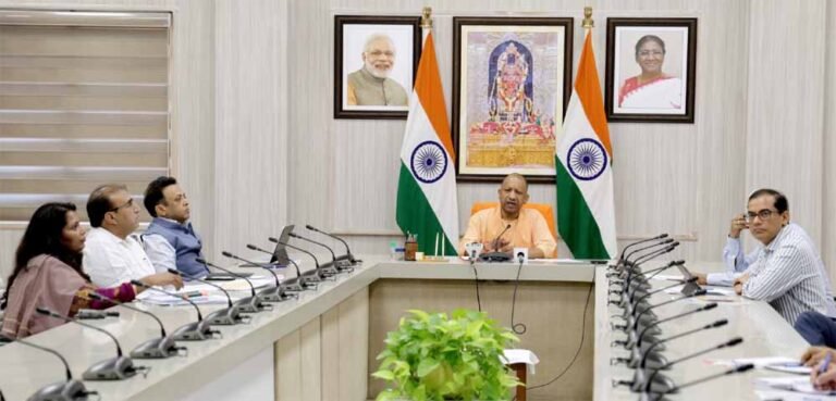 विकसित यूपी@2047 संवाद शृंखला में ग्राम प्रधानों के अनुभवों ने दिखाई नये उत्तर प्रदेश की तस्वीर