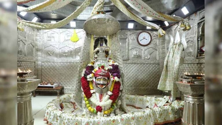 मोबाइल से करें महाकाल के दर्शन, भक्तों के लिए लॉन्च हुई सुविधा