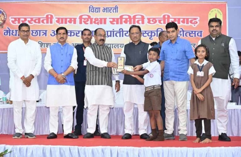 नगरीय निकायों में खुलेंगे आदर्श सुविधा केंद्र, मुख्यमंत्री साय और उप मुख्यमंत्री  साव ने भारत सरकार को दिया धन्यवाद