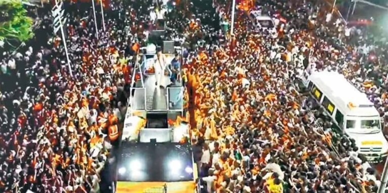 जब एक-दूसरे पर गिर पड़े लोग… रैली में मौजूद गवाहों ने बताई सच्चाई