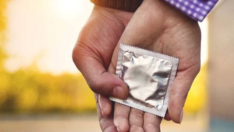 कंडोम यूज़ में कौन है एशिया का नंबर वन – भारत या चीन? जानें दिलचस्प आंकड़े