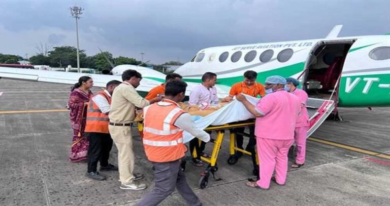 CM डॉ. यादव का मानवीय कदम: सड़क हादसे में घायल छात्रा को एयरलिफ्ट कर भेजा मुंबई इलाज के लिए