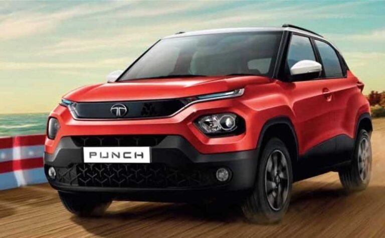 4 साल पुरानी कीमत पर मिलेगी कार? TATA ने की तगड़ी कटौती