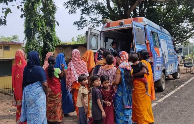 पीएम-जनमन क्षेत्रों में विशेष शिविरों के माध्यम से हजारों जनजातीय हितग्राही हुए लाभान्वित