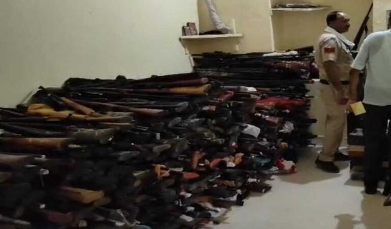 मुरैना में बंदूक लाइसेंस को लेकर बड़ी कार्रवाई, 282 रद्द, 411 पर तलवार लटकाई गई