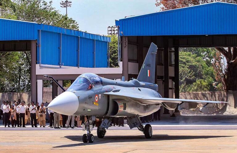 तेजस Mk1A से दोगुनी होगी वायुसेना की ताकत, HAL को मिला अब तक का सबसे बड़ा ऑर्डर