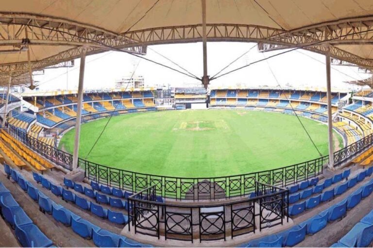महिला वर्ल्ड कप के लिए होलकर स्टेडियम तैयार, टिकट की कीमत 500 रुपये तक, रविवार से टीमें आएंगी