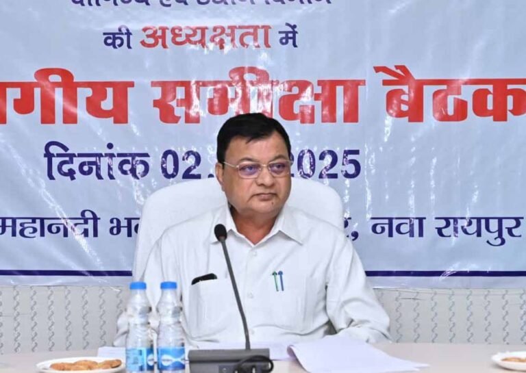 मंत्री देवांगन ने दिए बड़े निर्देश: प्रदेश का पहला प्लास्टिक पार्क दो महीने में पूरा, चार स्मार्ट इंडस्ट्री एरिया जल्द शुरू