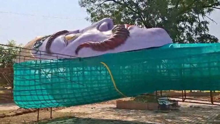215 फीट का विशाल रावण कोटा में, रिमोट बटन दबाते ही होगा जलाया