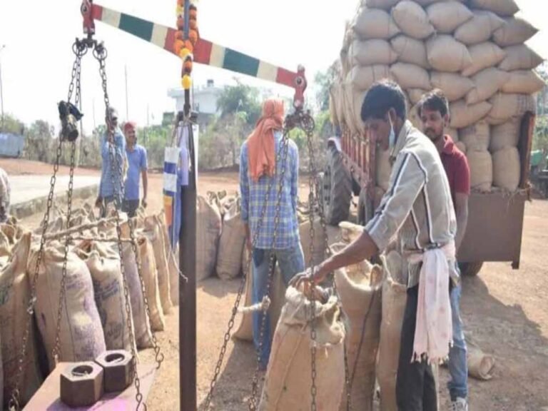 सरकार ने बढ़ाया धान का न्यूनतम समर्थन मूल्य, पहली नवंबर से पूर्वी उत्तर प्रदेश में की जाएगी खरीद