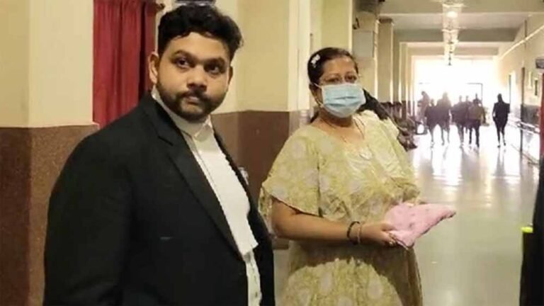 भूपेश बघेल सरकार की पूर्व अधिकारी पर ईओडब्ल्यू का शिकंजा, 8 करोड़ की संपत्तियां सीज़