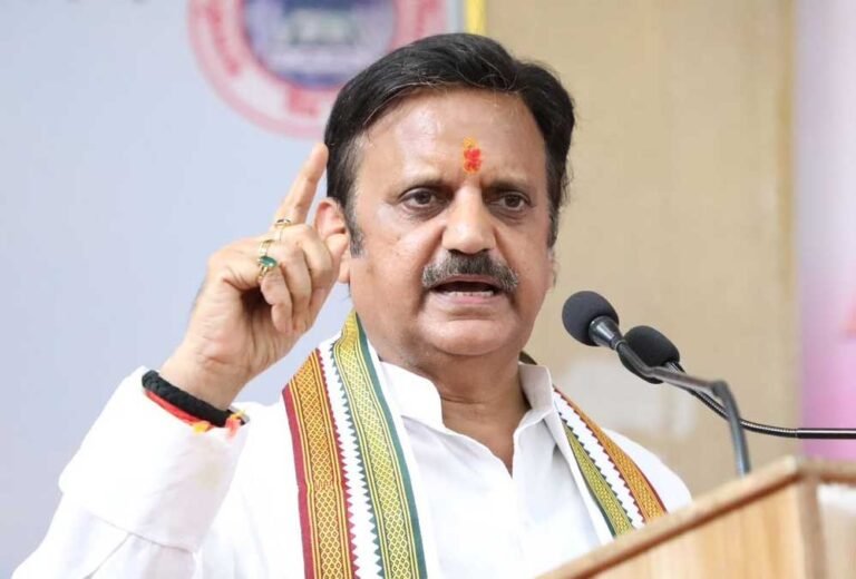 भविष्य सुरक्षित करना है तो स्वास्थ्य जांच को अपनाएं — उप मुख्यमंत्री शुक्ल