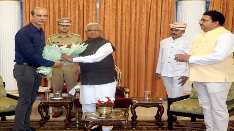 वंचित और गरीबों के लिए मददगार बनें, राज्यपाल पटेल ने दी प्रेरक सलाह