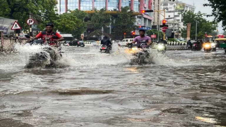 मॉनसून का कहर जारी! MP में कई जिलों में भारी बारिश का अलर्ट