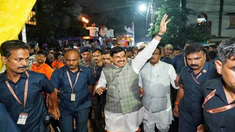 मुख्यमंत्री डॉ. यादव ने बैरवा समाज के फूल डोल चल समारोह में दी सहभागिता