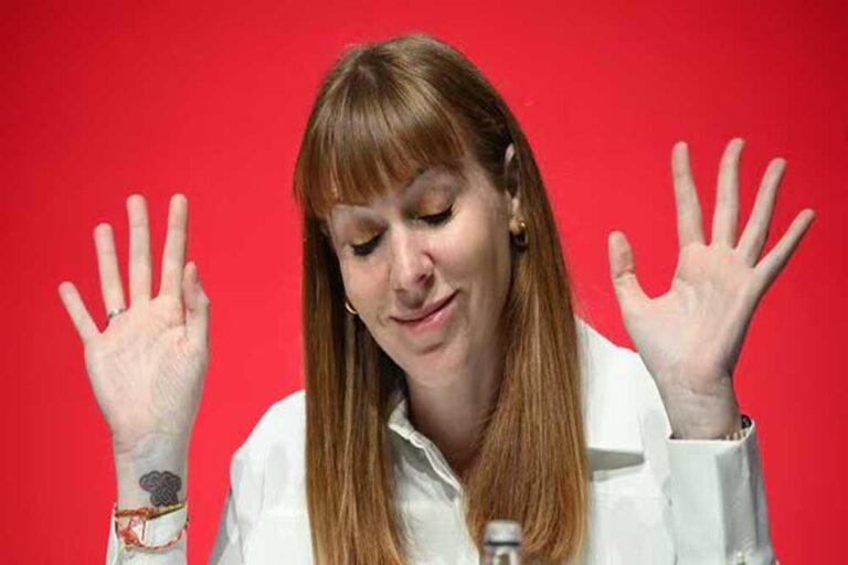 टैक्स विवाद के बाद ब्रिटेन की उप-प्रधानमंत्री एंजेला रेनर ने छोड़ा पद