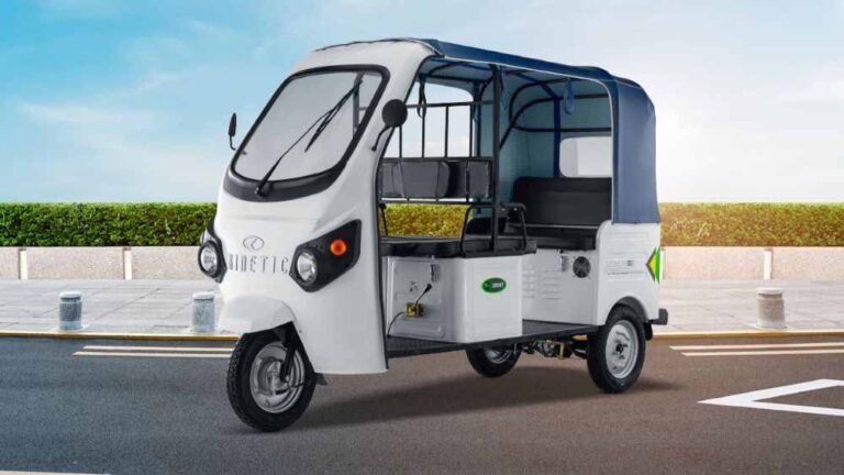4 लाख रुपये में मिलेगा दुनिया का पहला बिना ड्राइवर वाला ऑटो, जानें क्या है खासियत