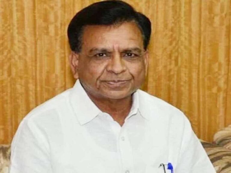 उप मुख्यमंत्री देवड़ा लखेरापुरा में व्यवसायियों के बीच पहुंचे