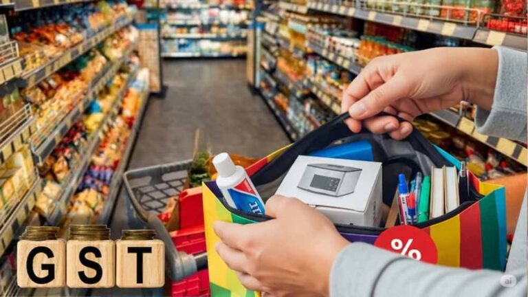 2500 तक के कपड़े और फुटवियर पर राहत, अब देना होगा कम GST