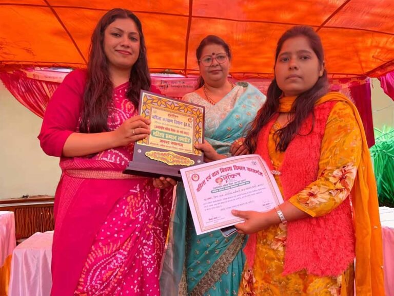 पोलियो को हराकर हज़ारों महिलाओं की ताकत बनीं हिना नाज़