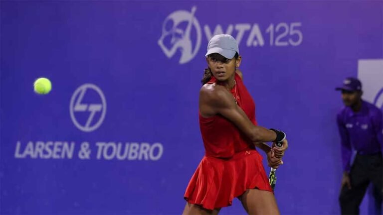 भारत की युवा टेनिस खिलाड़ी माया राजेश्वरन अमेरिकी ओपन जूनियर एकल दूसरे दौर में