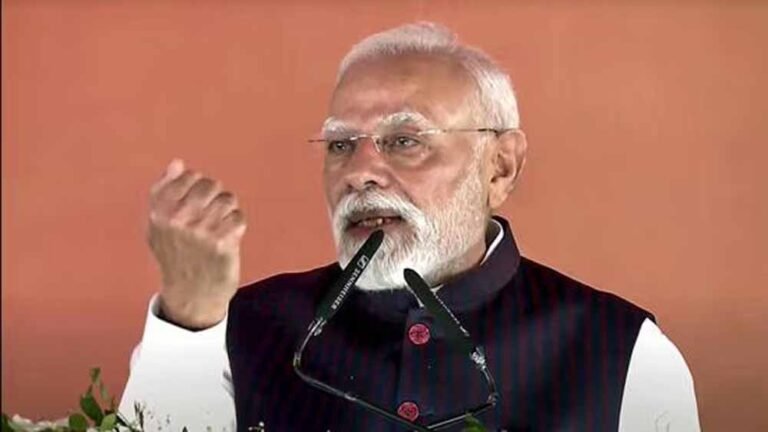 जानिए कैसे मोदी सरकार की नई योजना से मिलेगा रिटायरमेंट में आरामदायक जीवन