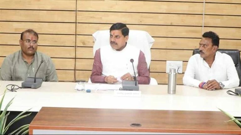 मुख्यमंत्री डॉ. यादव ने कहा- इंदौर की सड़क दुर्घटना बेहद दुखद, घटना की पुर्नरावृति रोकने के होंगे पुख्ता प्रबंध