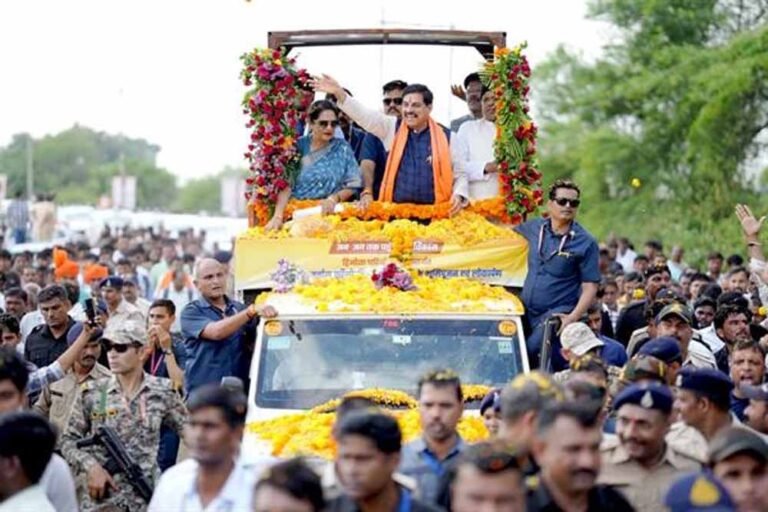 मुख्यमंत्री ने किया 7 करोड़ 36 लाख रूपये की हिनौता बांध परियोजना का लोकार्पण
