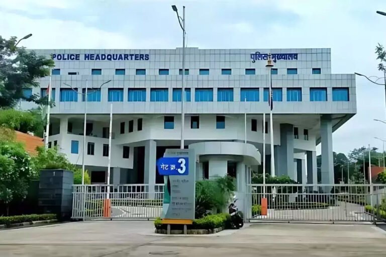 मध्यप्रदेश पुलिस में हड़कंप: 15 जिलों के SP बदले, 24 घंटे में 50 अधिकारियों का तबादला