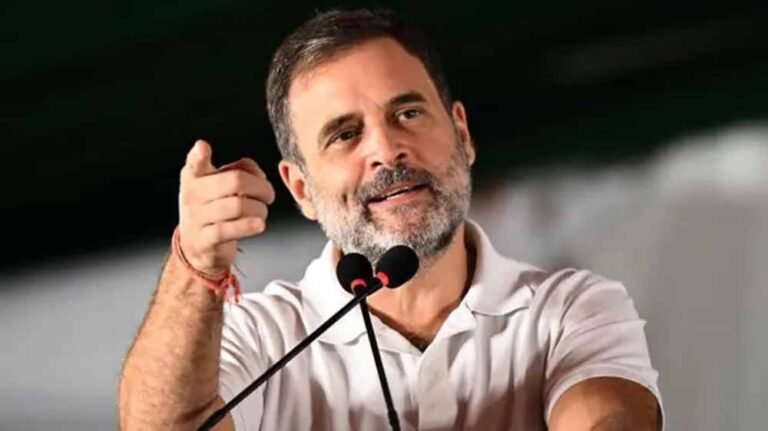 चुनाव आयोग पर घटते भरोसे का दावा, भाजपा-राहुल विवाद पर शरद पवार का हमला